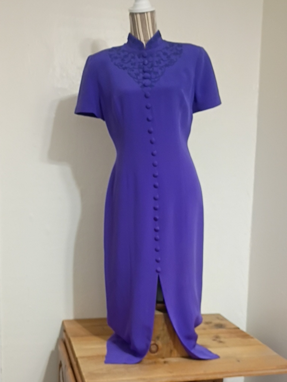 Maggy London by Kenneth Nolan Vintage 100% Silk Purple Cheongsam Maxi Dress 4